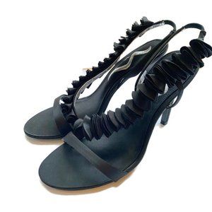Nina satin ruffles strappy sandals. size 9
